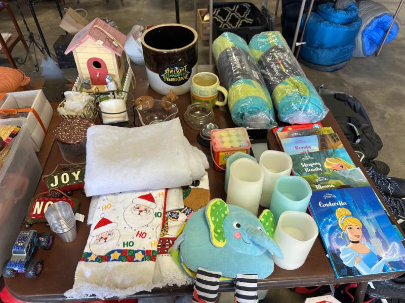 Sale Photo Thumbnail #567