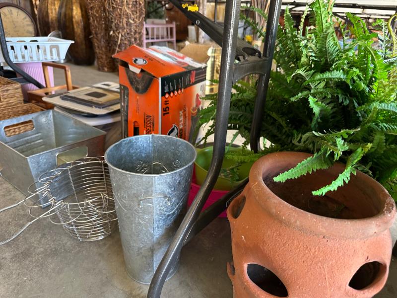 Sale Photo Thumbnail #363