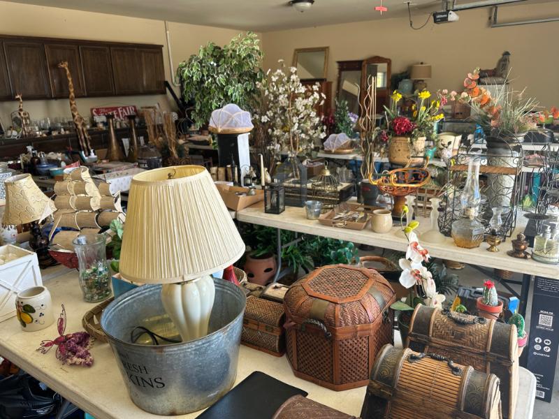 Sale Photo Thumbnail #244