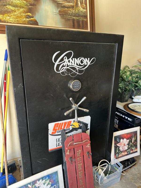 Sale Photo Thumbnail #417