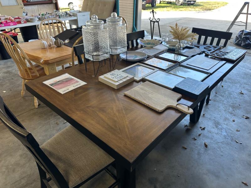 Sale Photo Thumbnail #606