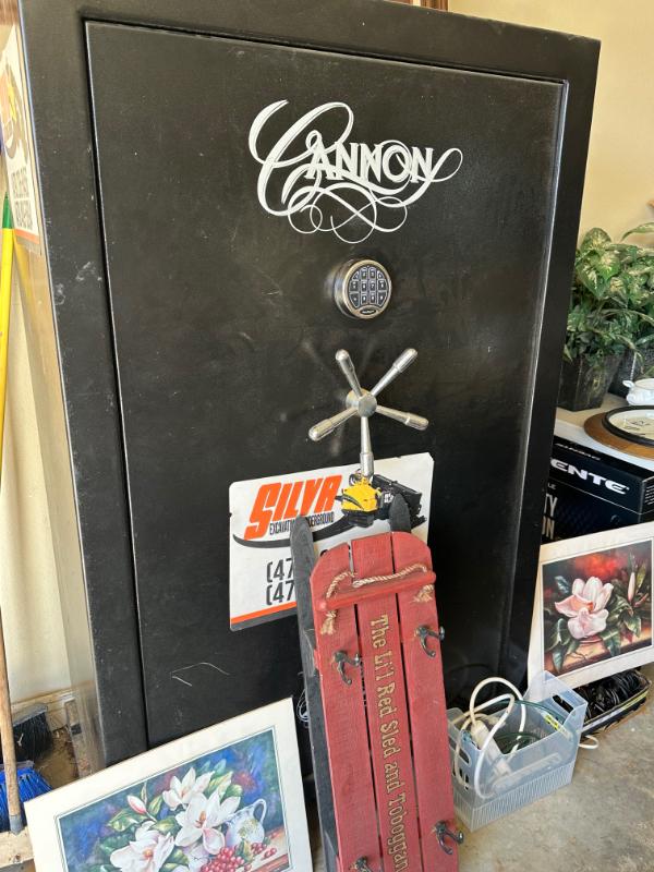 Sale Photo Thumbnail #242