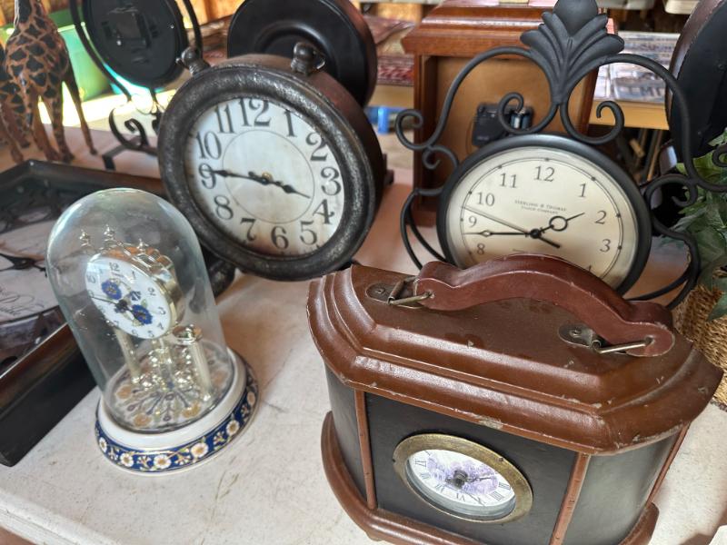 Sale Photo Thumbnail #198