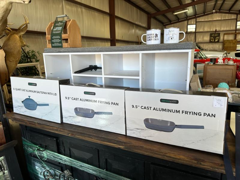 Sale Photo Thumbnail #599