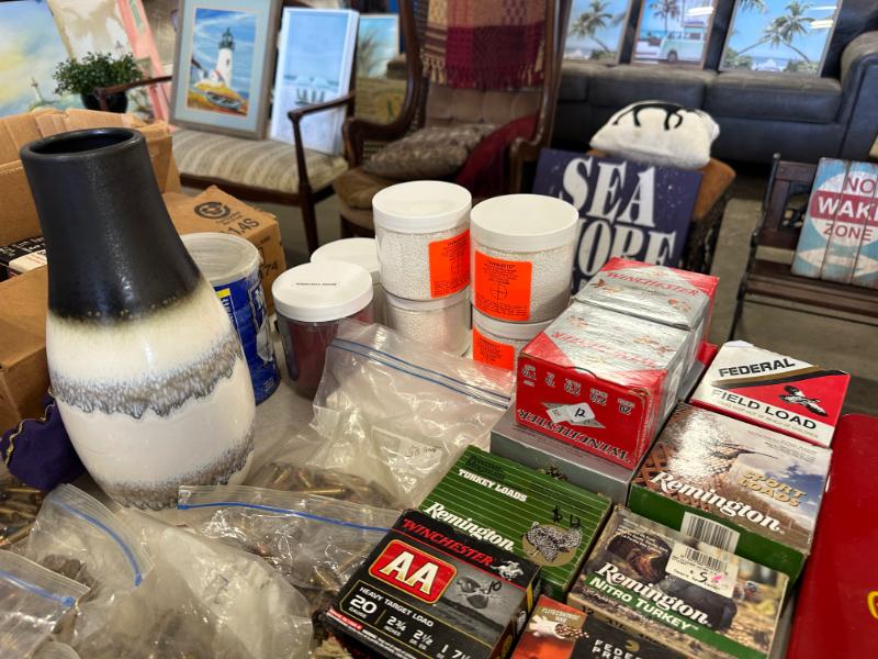 Sale Photo Thumbnail #552