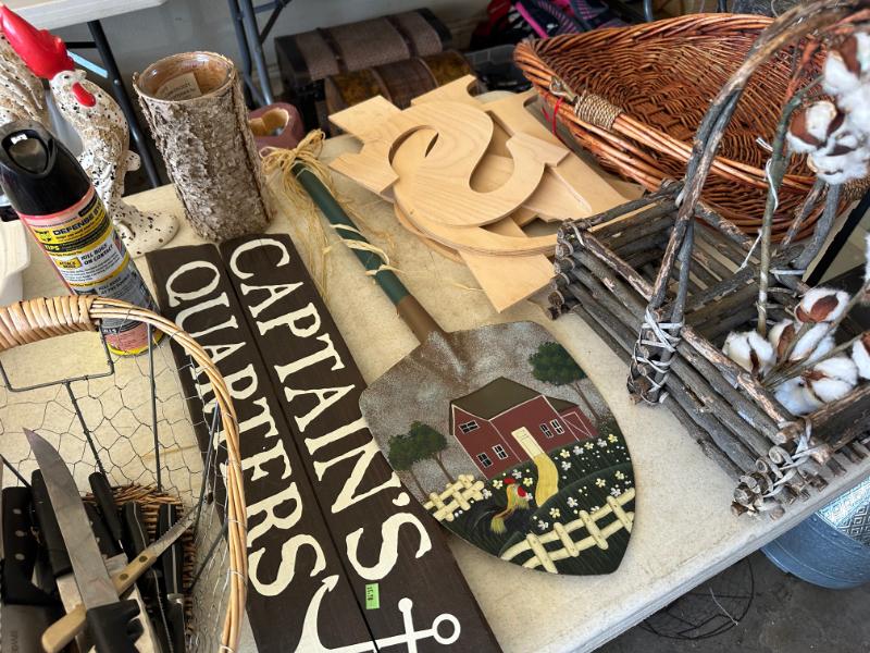 Sale Photo Thumbnail #406