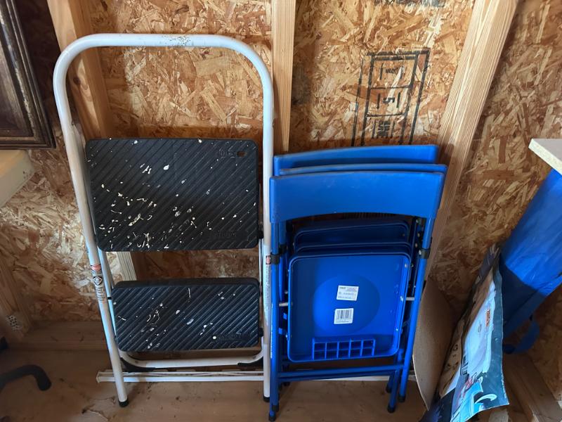 Sale Photo Thumbnail #194