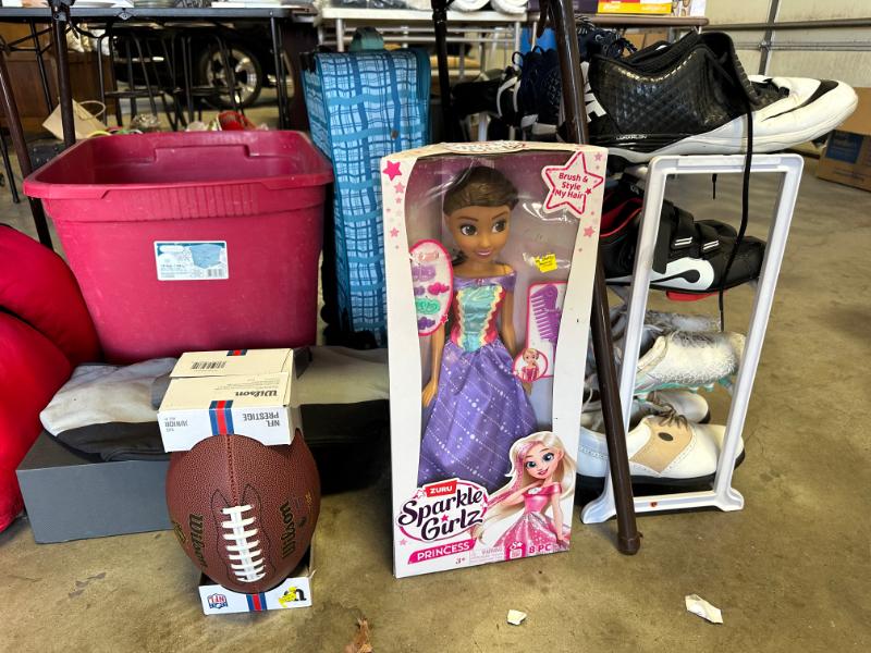 Sale Photo Thumbnail #569