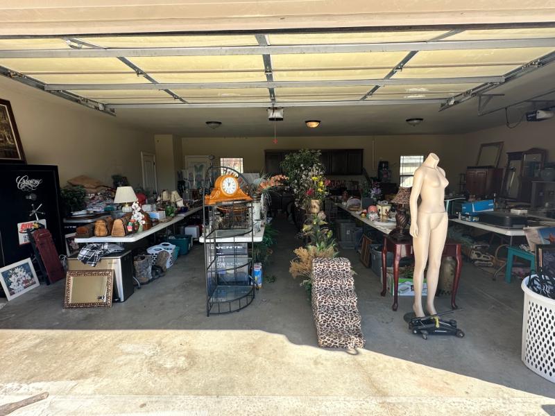 Sale Photo Thumbnail #231