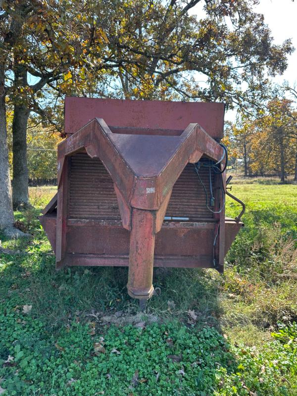 Sale Photo Thumbnail #476