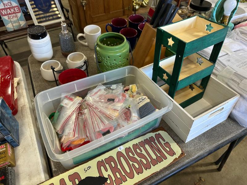 Sale Photo Thumbnail #551