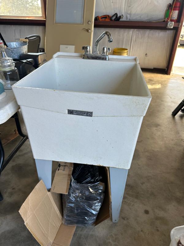 Sale Photo Thumbnail #626