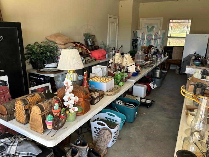 Sale Photo Thumbnail #241