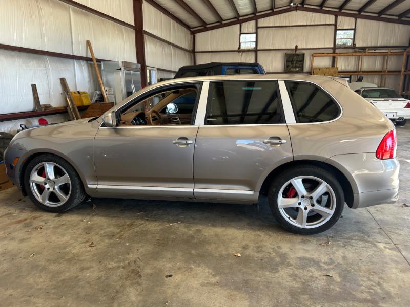 Sale Photo Thumbnail #70