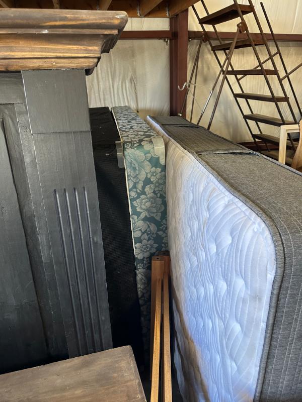 Sale Photo Thumbnail #603