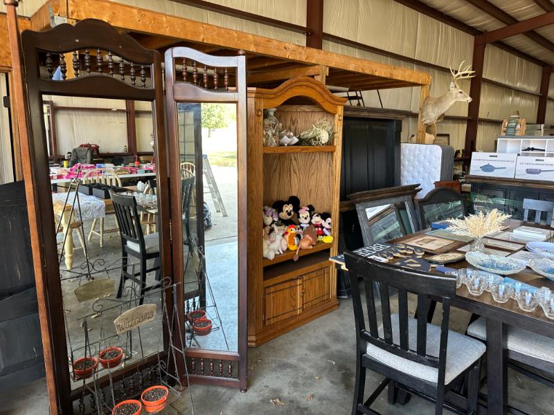 Sale Photo Thumbnail #501