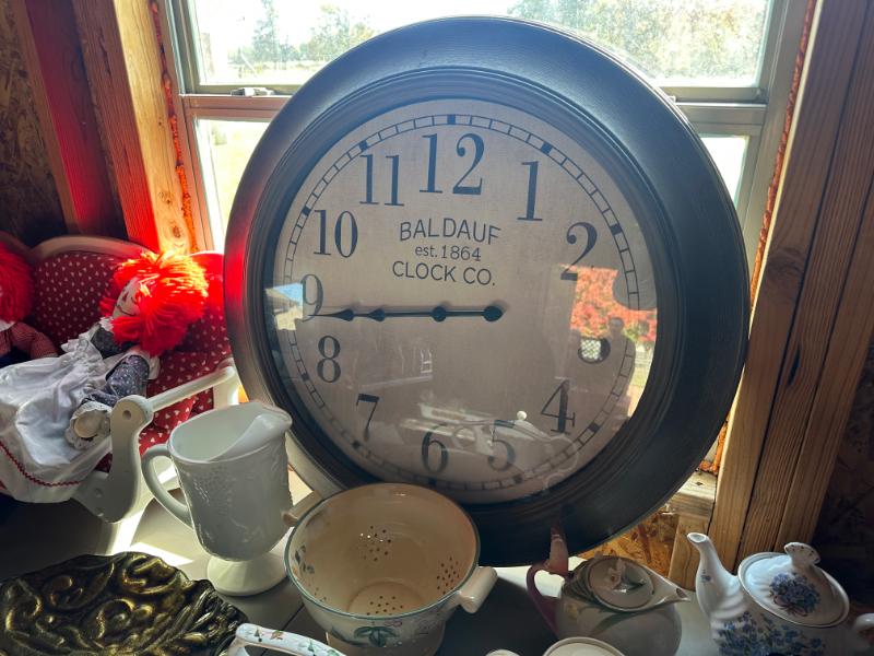 Sale Photo Thumbnail #119