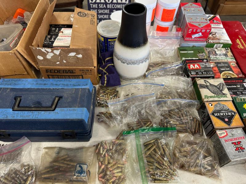 Sale Photo Thumbnail #548