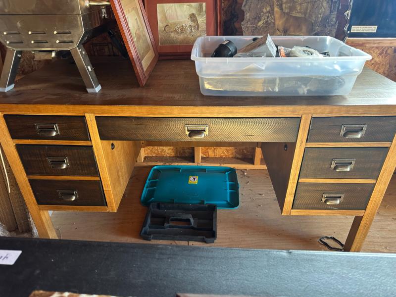 Sale Photo Thumbnail #206