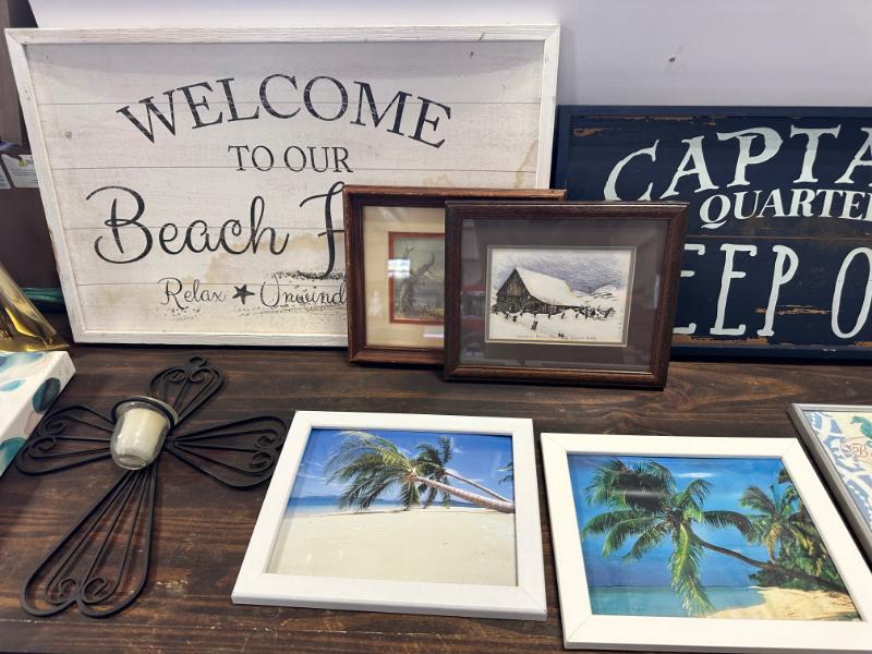 Sale Photo Thumbnail #578