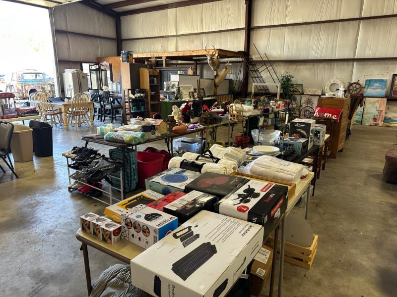 Sale Photo Thumbnail #505