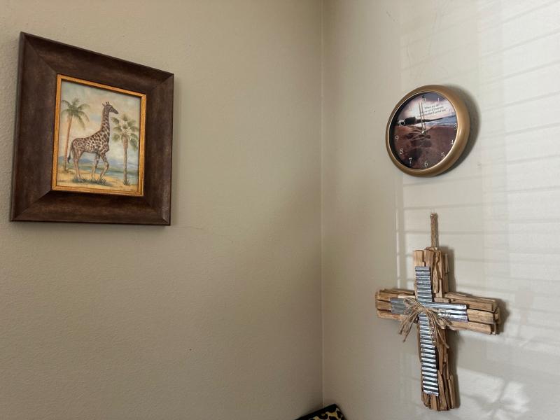 Sale Photo Thumbnail #47