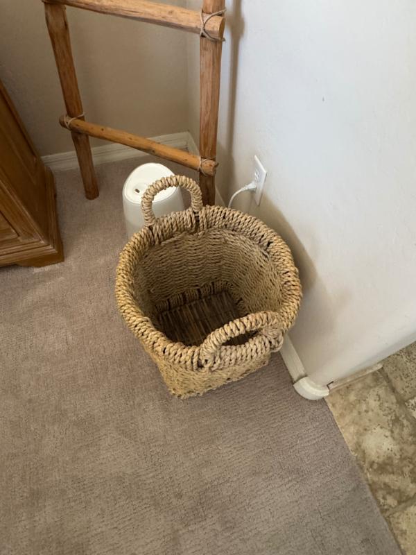 Sale Photo Thumbnail #11