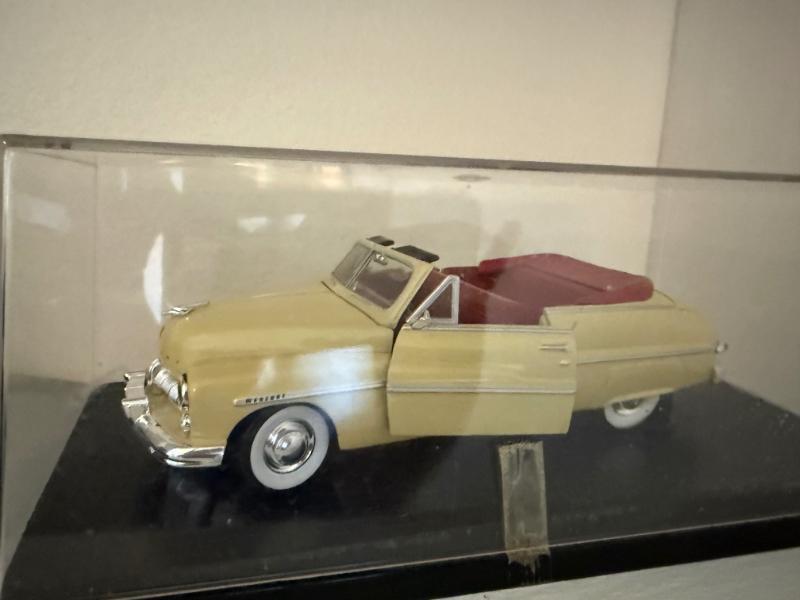 Sale Photo Thumbnail #34