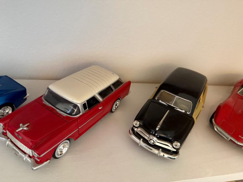 Sale Photo Thumbnail #44