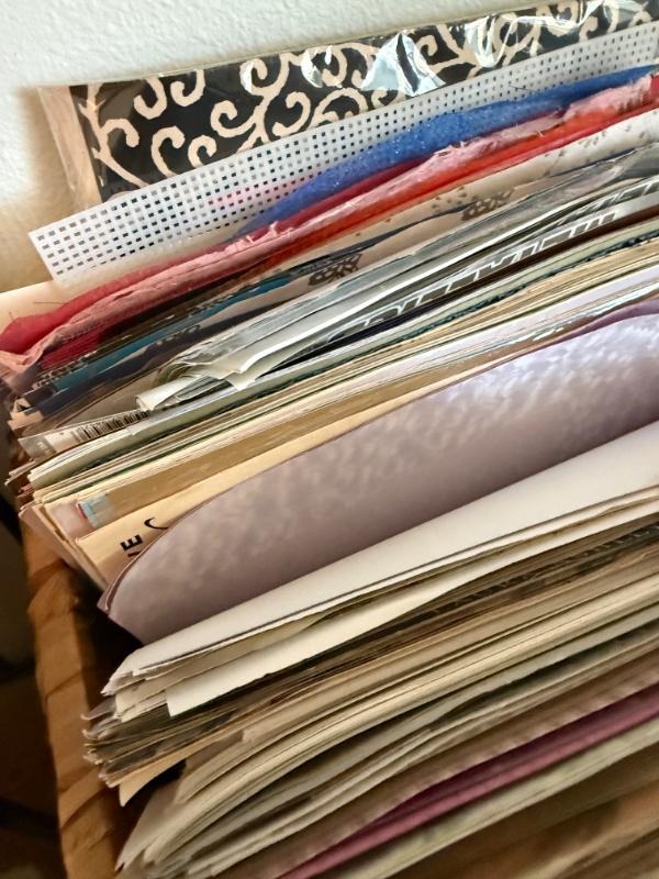 Sale Photo Thumbnail #187: Scrapbook paper