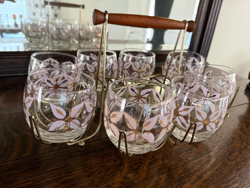 Sale Photo Thumbnail #100