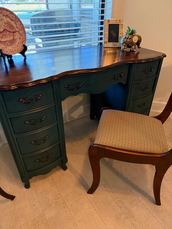 Sale Photo Thumbnail #180