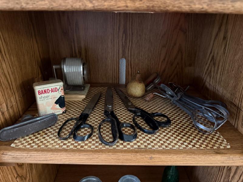 Sale Photo Thumbnail #53