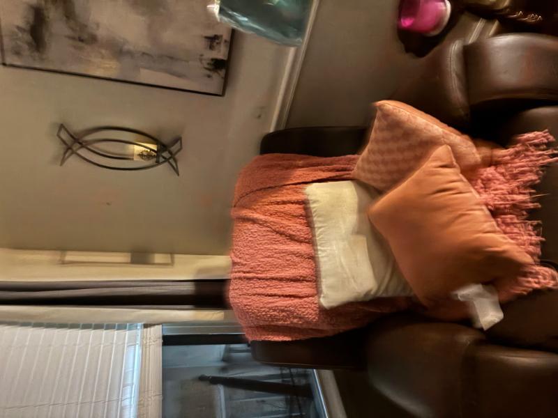 Sale Photo Thumbnail #10: Recliner big