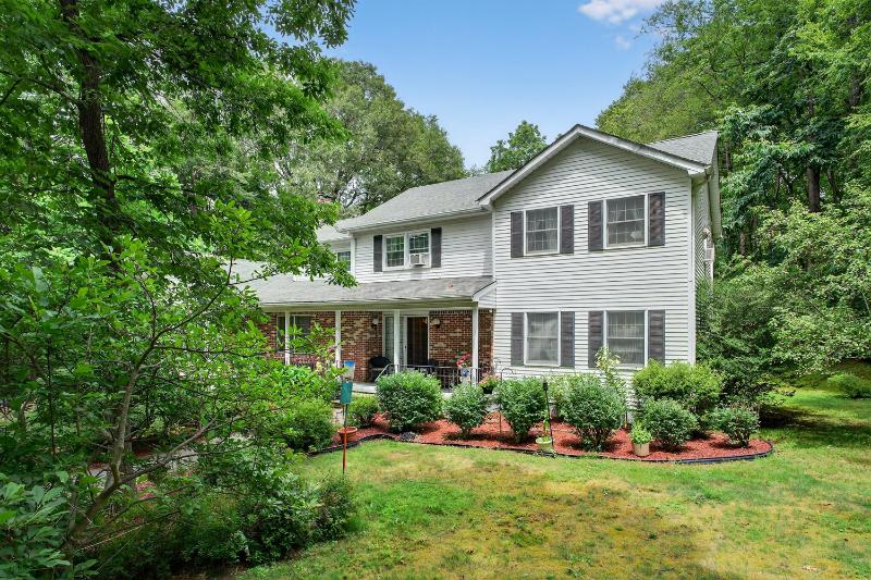 Sale Photo Thumbnail #3