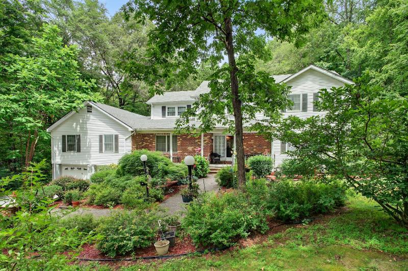 Sale Photo Thumbnail #4