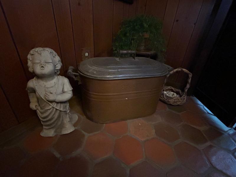 Sale Photo Thumbnail #23