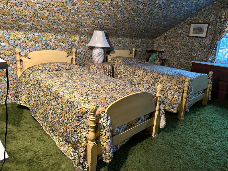 Sale Photo Thumbnail #47