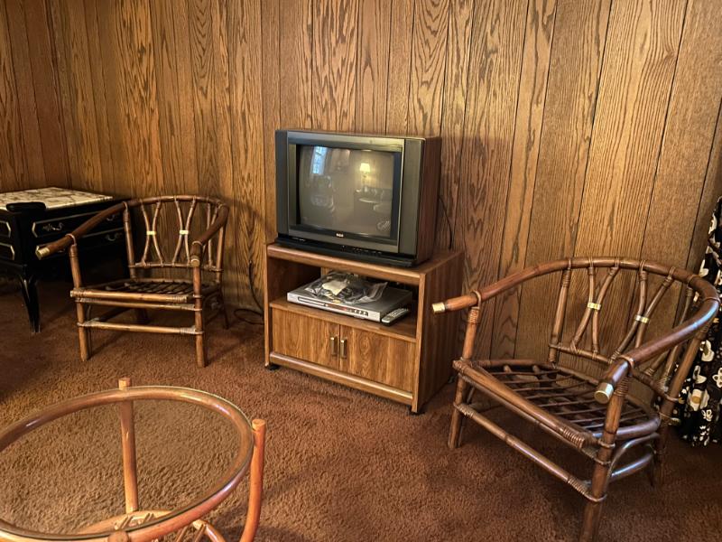 Sale Photo Thumbnail #50