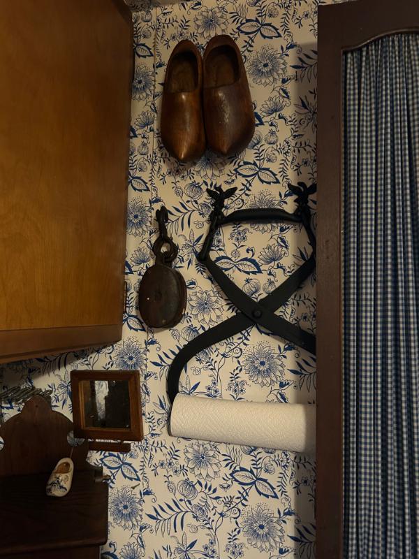 Sale Photo Thumbnail #34