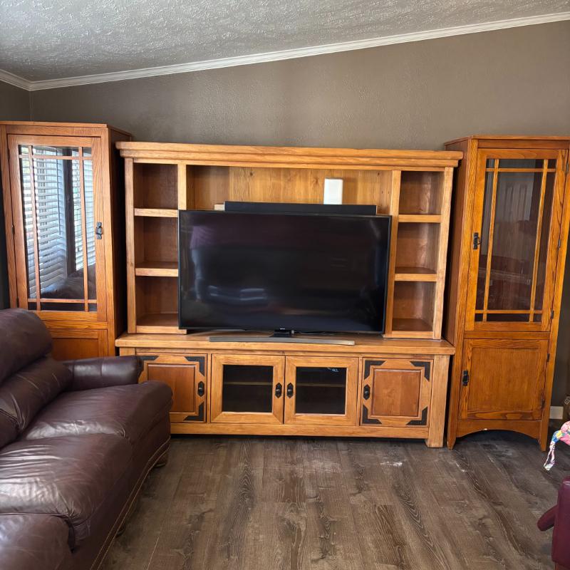 Sale Photo Thumbnail #143