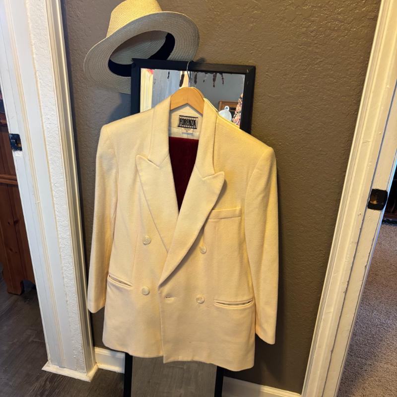 Sale Photo Thumbnail #39