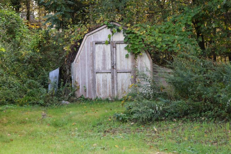 Sale Photo Thumbnail #12