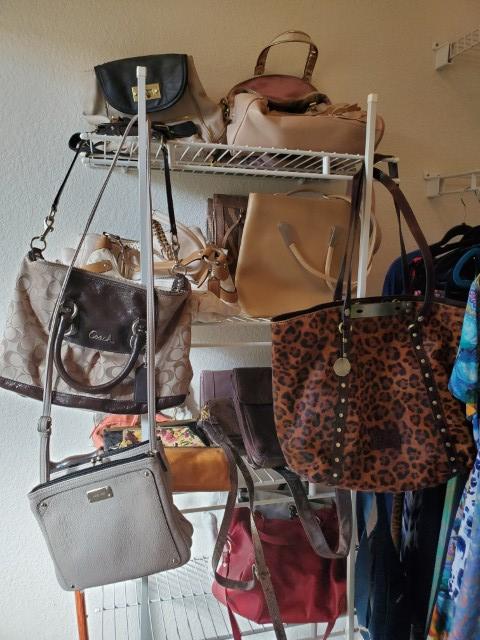 Sale Photo Thumbnail #153