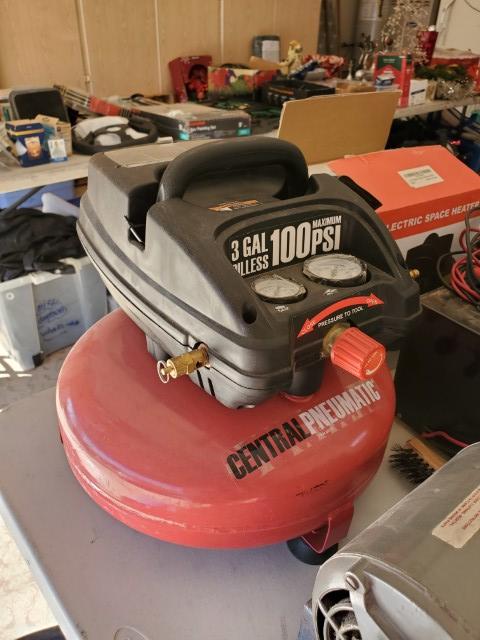 Sale Photo Thumbnail #61