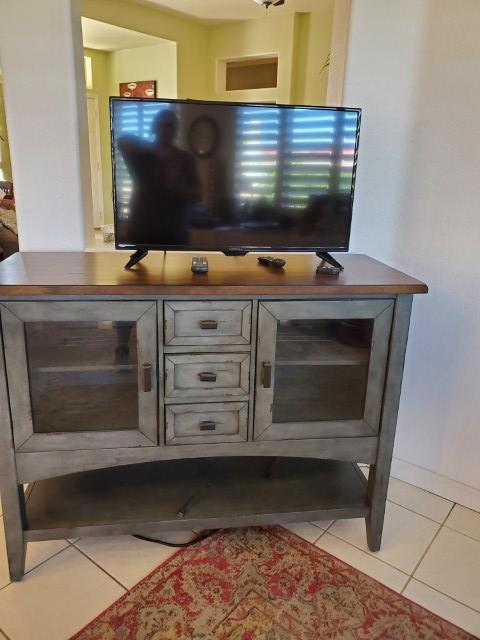 Sale Photo Thumbnail #35