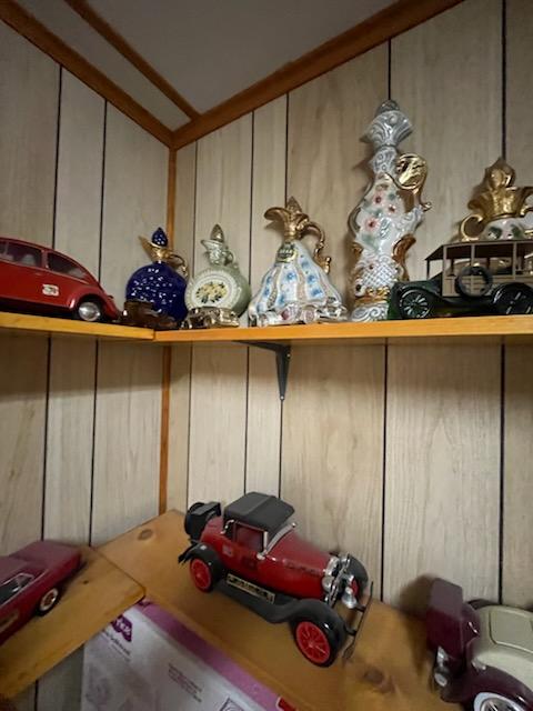 Sale Photo Thumbnail #4