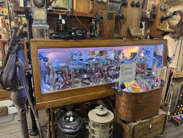 Sale Photo Thumbnail #36