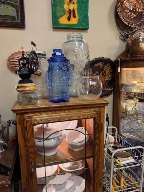 Sale Photo Thumbnail #29