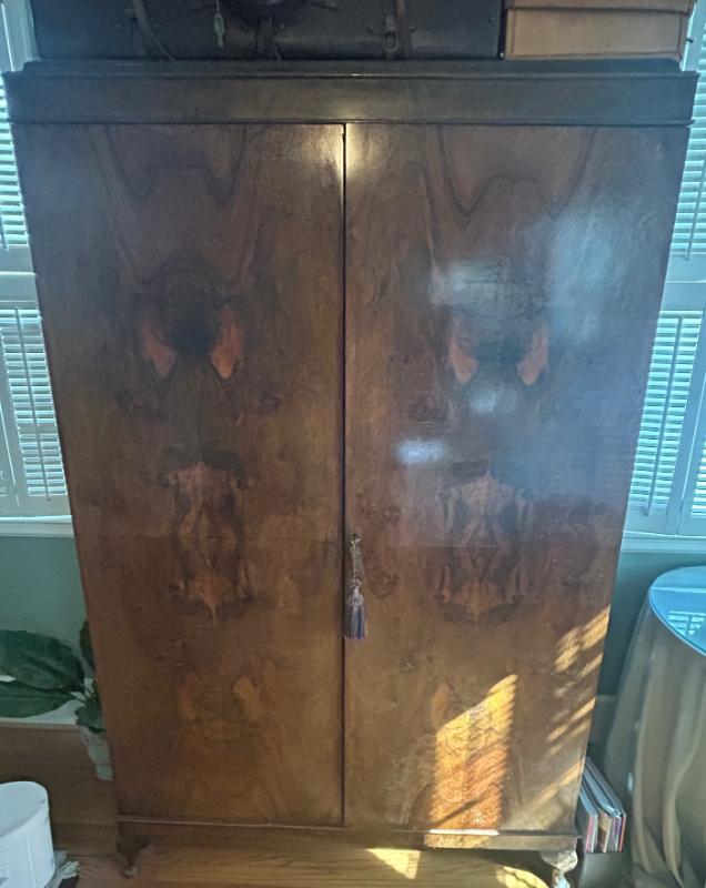 Sale Photo Thumbnail #3